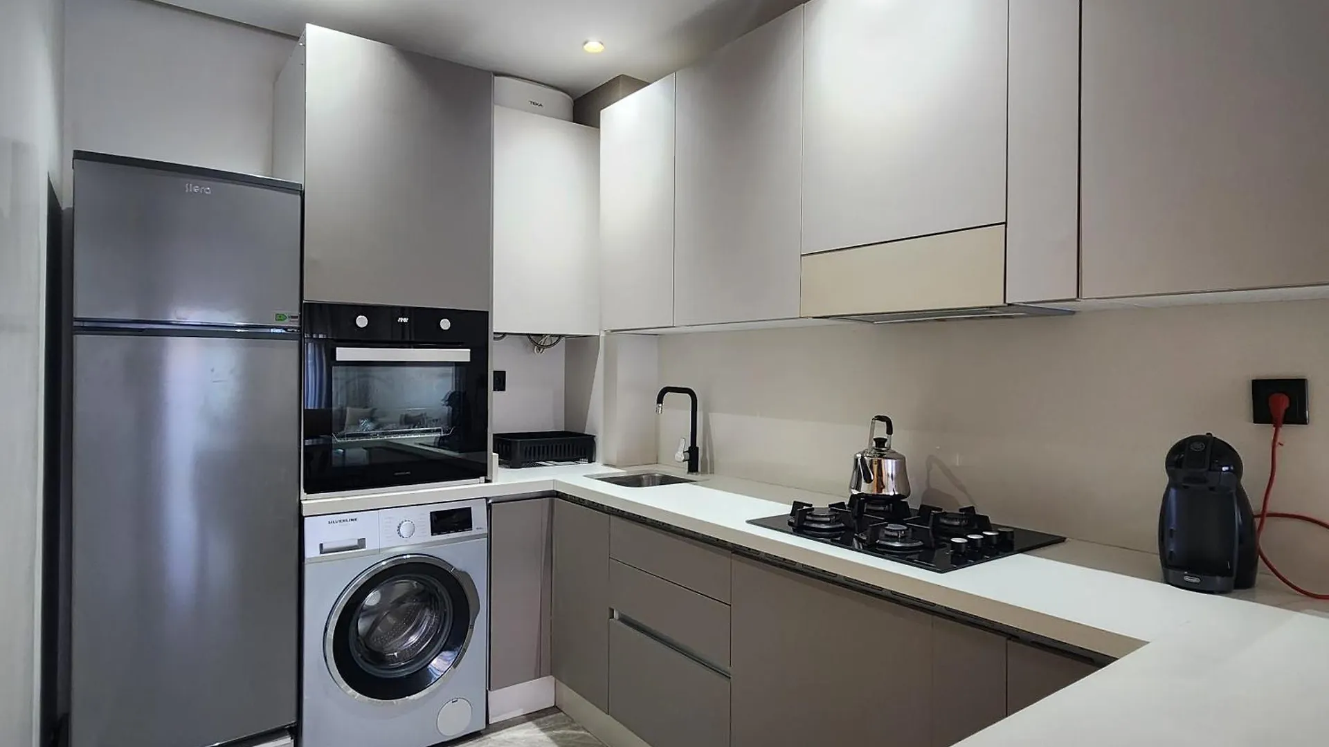 Appartement Spacieux Et Moderne Pres De Twin Center - Maarif Casablanca Apartment
