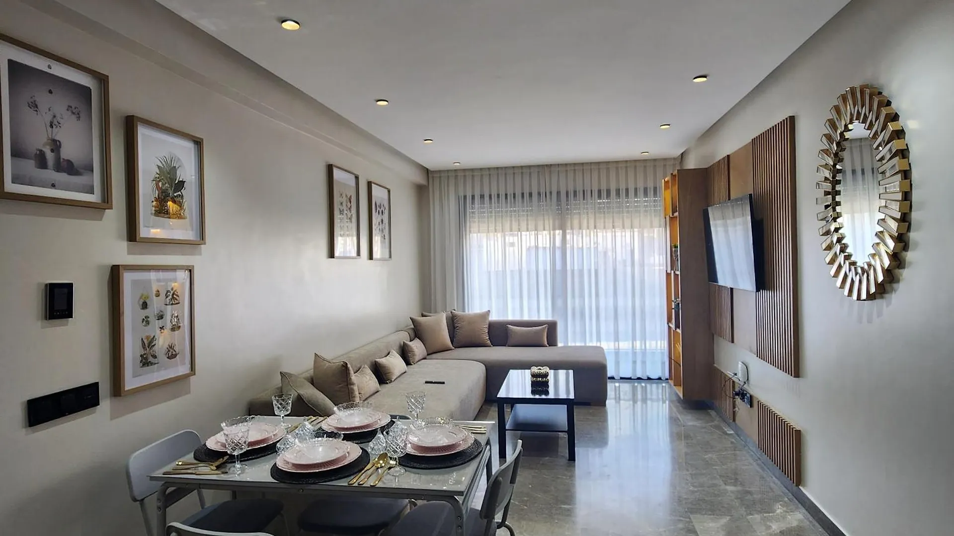 Appartement Spacieux Et Moderne Pres De Twin Center - Maarif Casablanca Morocco